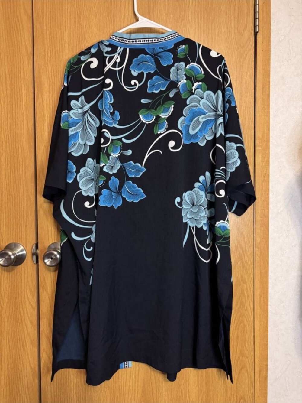 CHICOS Kimono Cardigan Blue Floral Boh Lightweight L/XL Beach Bohochic Vacation - Picture 3 of 9